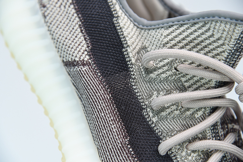 ad*s Y**zy boost 350 v2 “zyon” fz1267