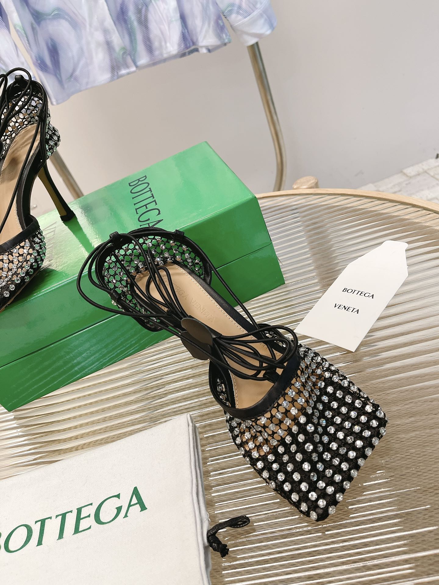 bo*te*ga Ve*ne*ta heels