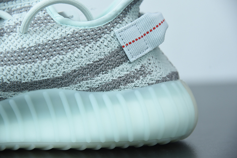 ad*s Y**zy boost 350 v2 "blue tint" b37571