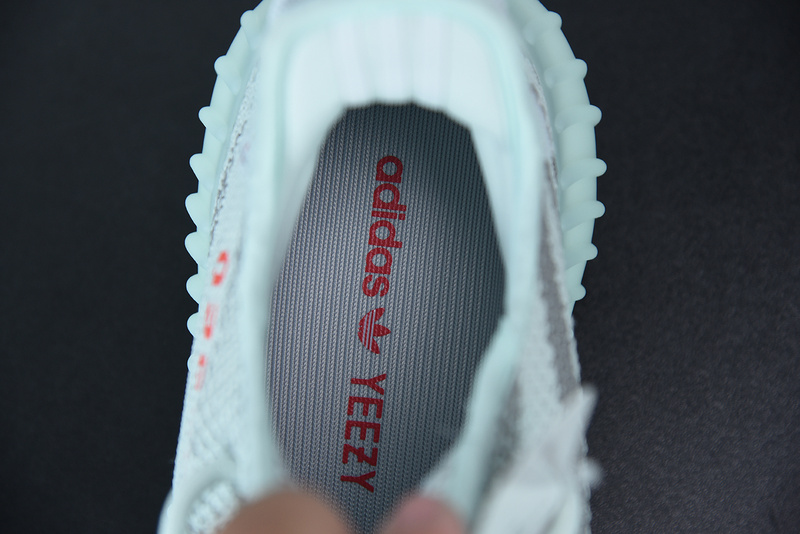 ad*s Y**zy boost 350 v2 "blue tint" b37571