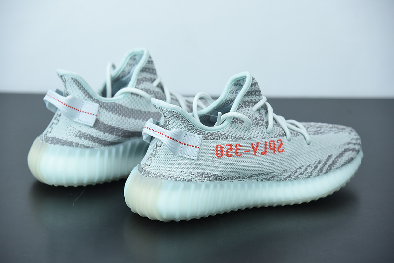 ad*s Y**zy boost 350 v2 "blue tint" b37571