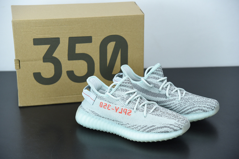 ad*s Y**zy boost 350 v2 "blue tint" b37571