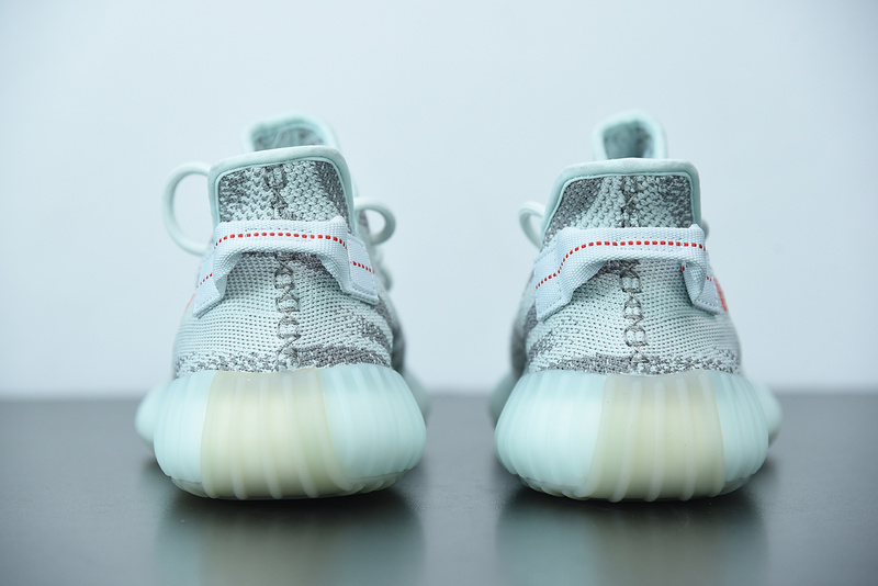 ad*s Y**zy boost 350 v2 "blue tint" b37571