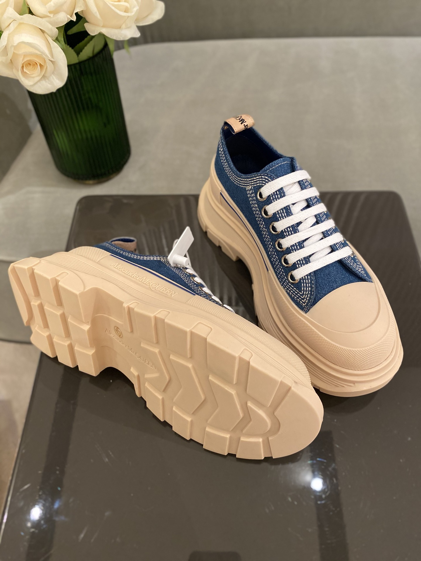 alexander M*Q*en sports shoes