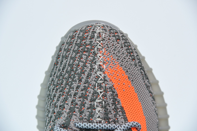 ad*s Y**zy boost 350 v2 "beluga" bb1826