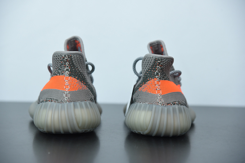 ad*s Y**zy boost 350 v2 "beluga" bb1826