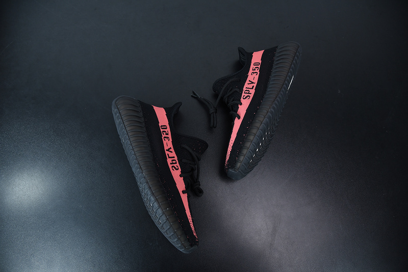 ad*s Y**zy boost 350 v2 core black red by9612