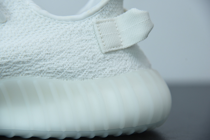 ad*s Y**zy boost 350 v2