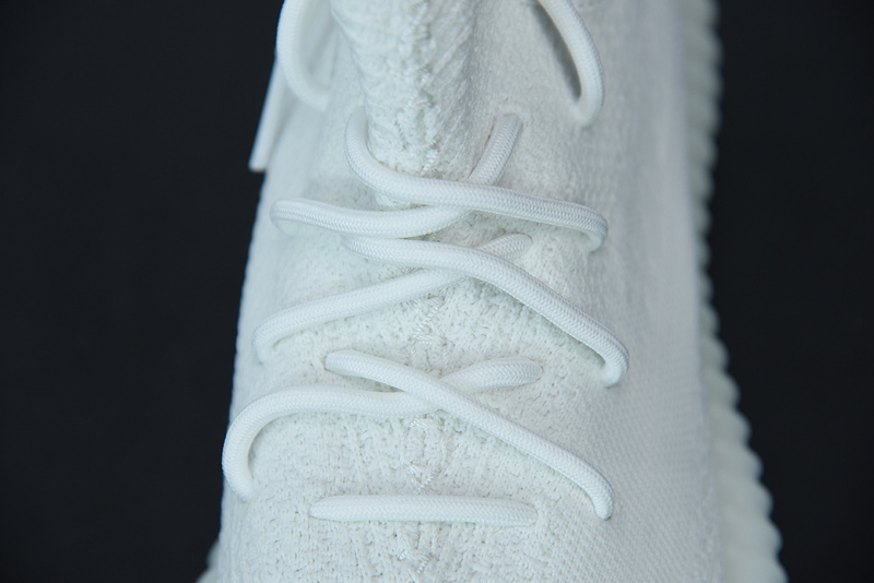 ad*s Y**zy boost 350 v2