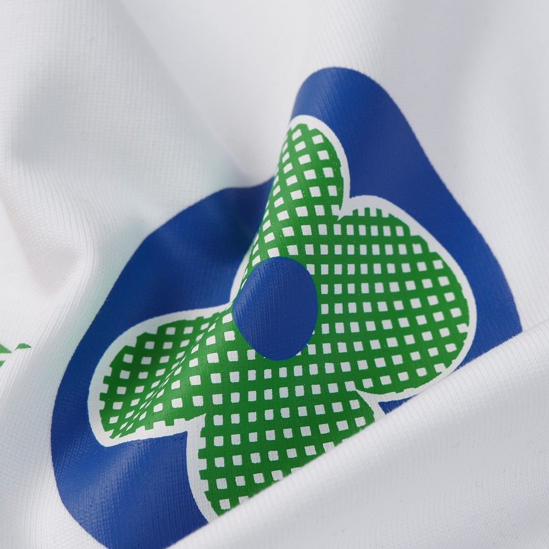 l0vis Vvtt0n t-shirt