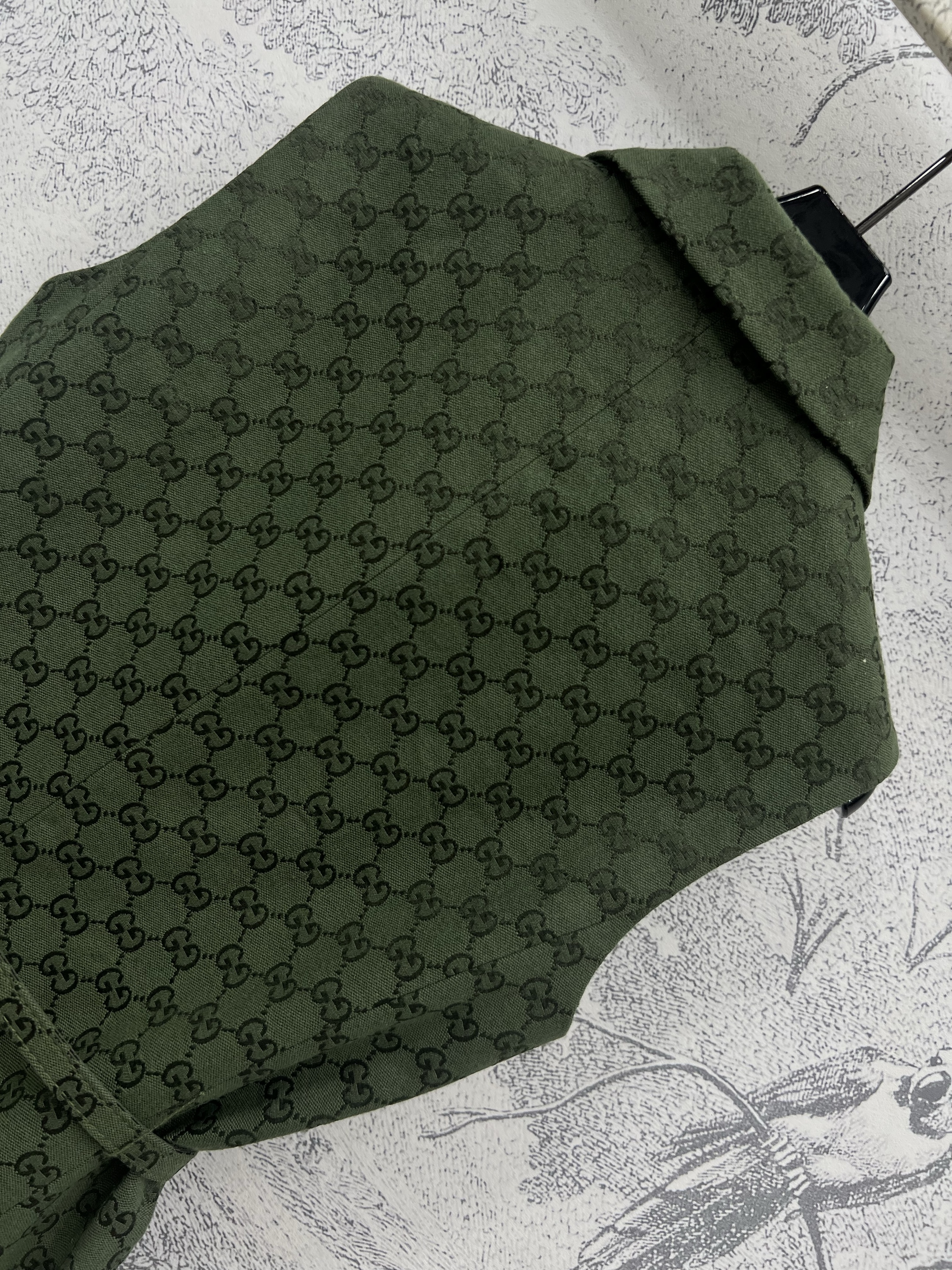 Gv*c green gg jacquard sleeveless waistcoat