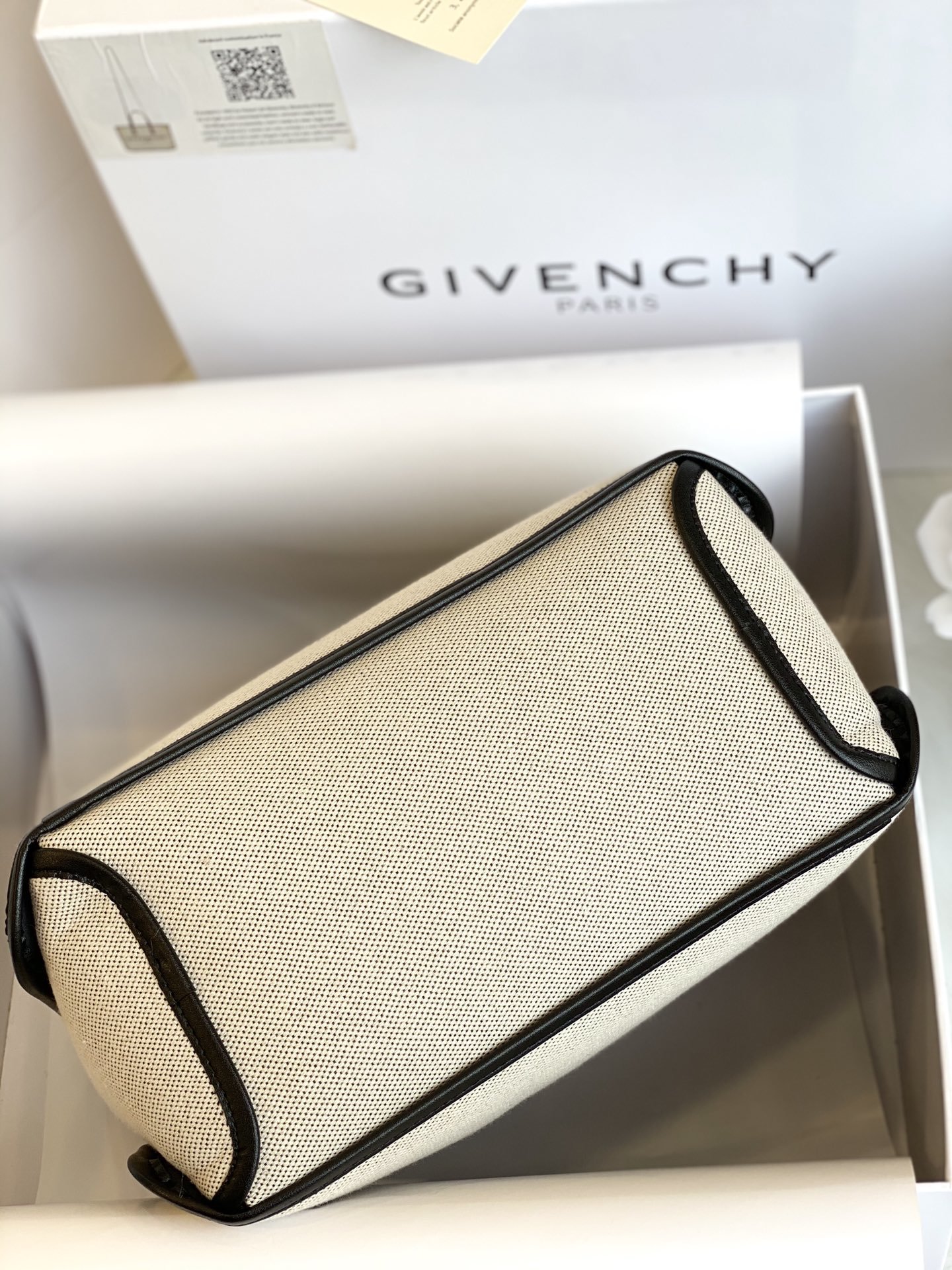 Givenchy Bond Tote-21*32*14CM