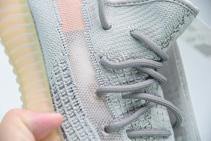ad*s Y**zy boost 350 v2 "true form" eg7492