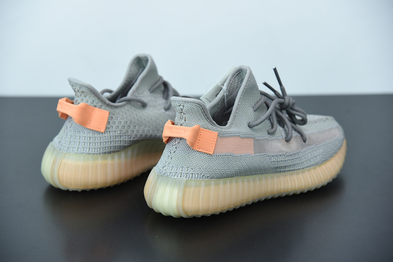 ad*s Y**zy boost 350 v2 "true form" eg7492