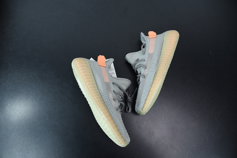 ad*s Y**zy boost 350 v2 "true form" eg7492