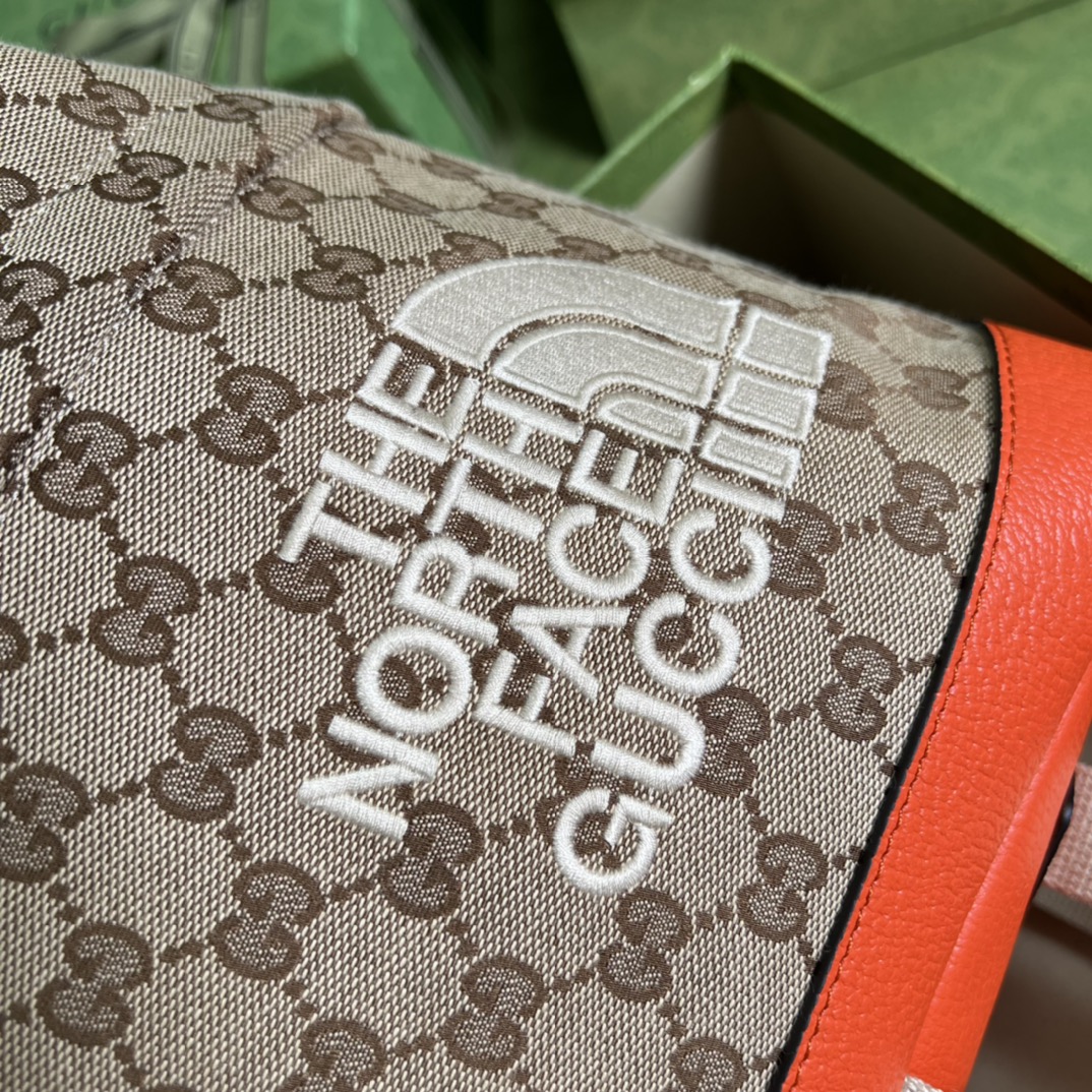 he nor*h F**e x gucc backpack-33*49*13cm