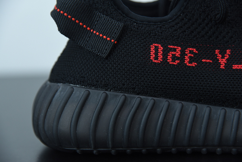 ad*s Y**zy boost 350 v2