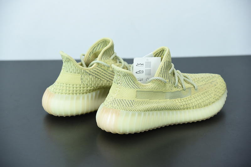 ad*s Y**zy boost 350 v2 “antlia” reflective fv3255