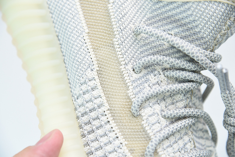 ad*s Y**zy boost 350 v2 ‘lundmark’ non reflective fu9161