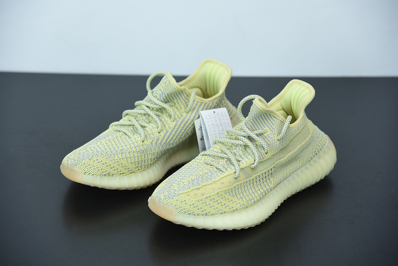 ad*s Y**zy boost 350 v2 “antlia” non reflective fv3250