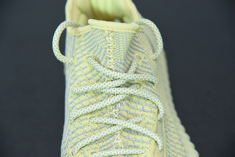 ad*s Y**zy boost 350 v2 “antlia” non reflective fv3250