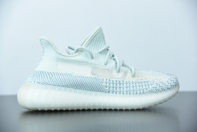ad*s Y**zy boost 350 v2 cloud white fw3043