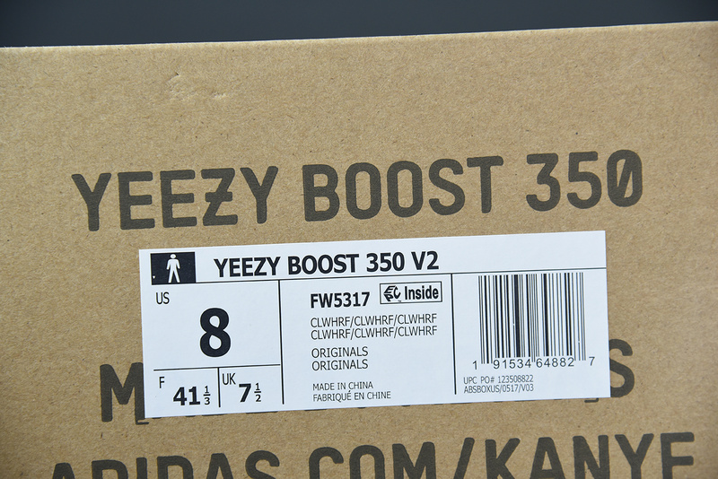 ad*s Y**zy boost 350 v2 cloud white reflective fw5317