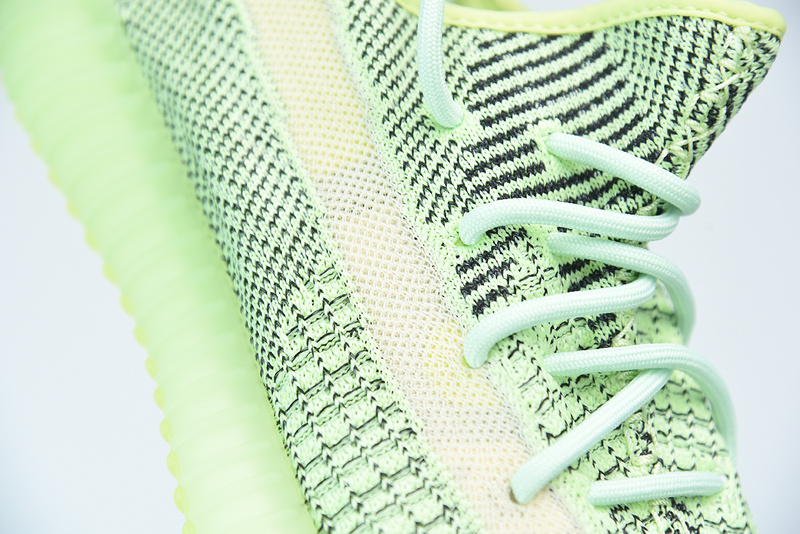 ad*s Y**zy boost 350 v2 yeezreel reflective fx4130