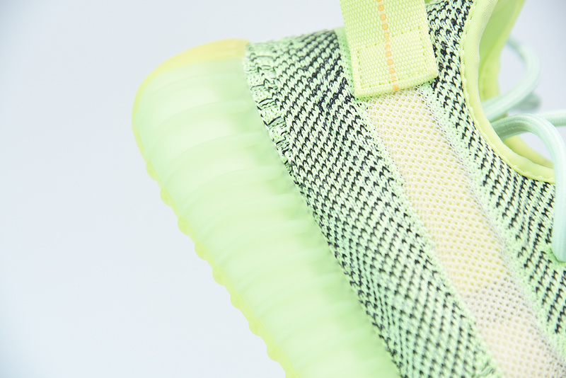 ad*s Y**zy boost 350 v2 yeezreel reflective fx4130