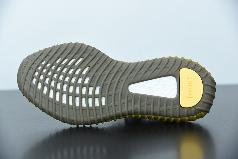 ad*s Y**zy boost 350 v2 earth fx9033