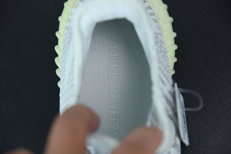 ad*s Y**zy boost 350 v2 yeshaya non-reflective fx4348