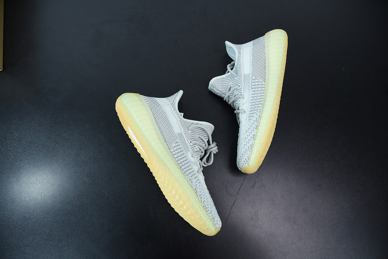 ad*s Y**zy boost 350 v2 yeshaya non-reflective fx4348