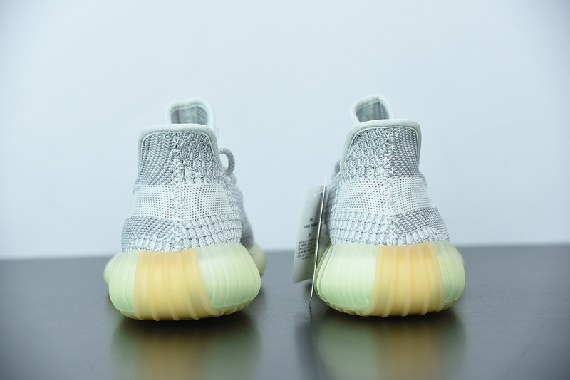 ad*s Y**zy boost 350 v2 yeshaya non-reflective fx4348