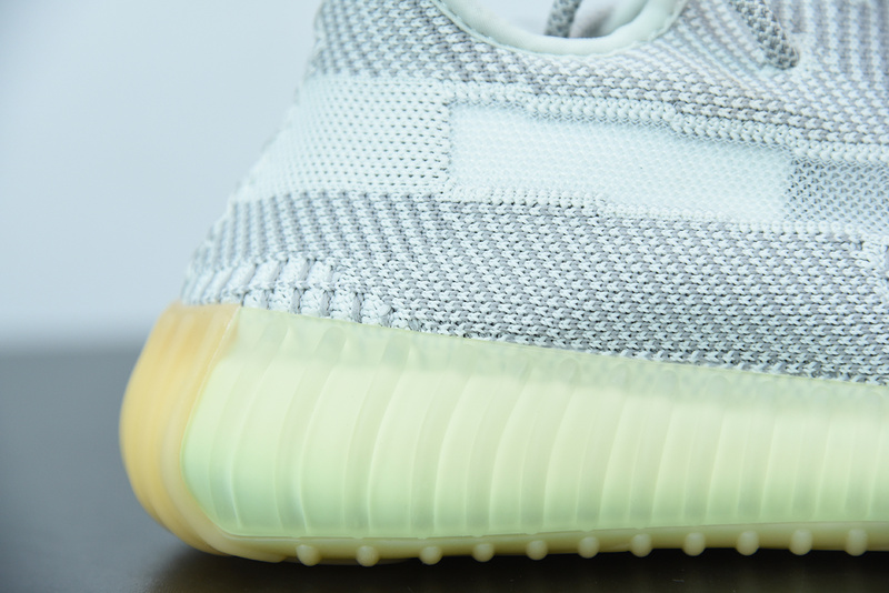 ad*s Y**zy boost 350 v2 yeshaya non-reflective fx4348