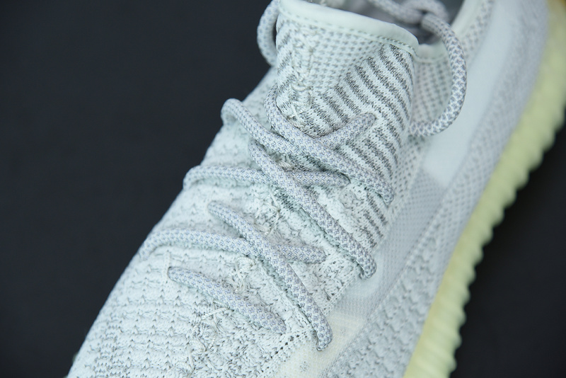 ad*s Y**zy boost 350 v2 yeshaya reflective fx4349