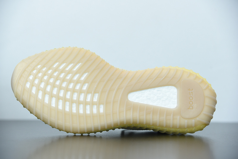 ad*s Y**zy boost 350 v2 “flax” fx9028