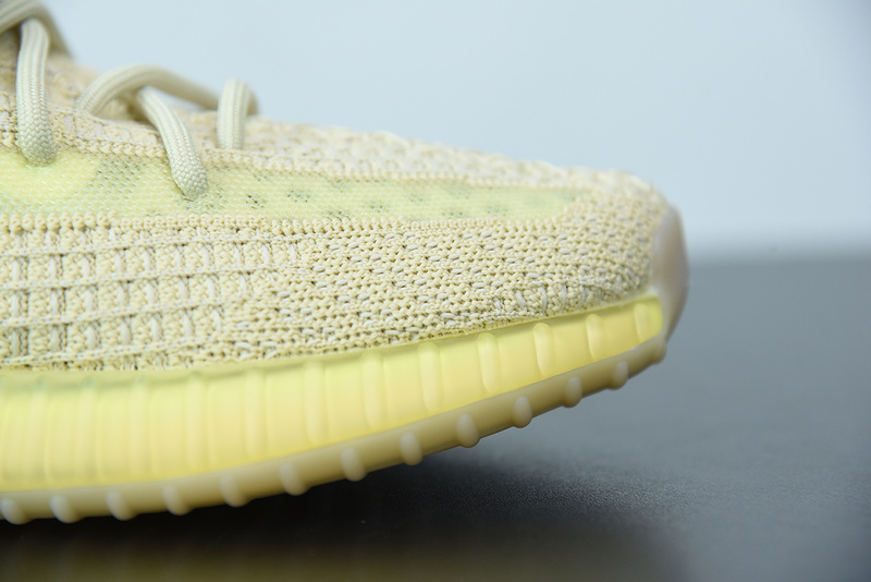 ad*s Y**zy boost 350 v2 “flax” fx9028