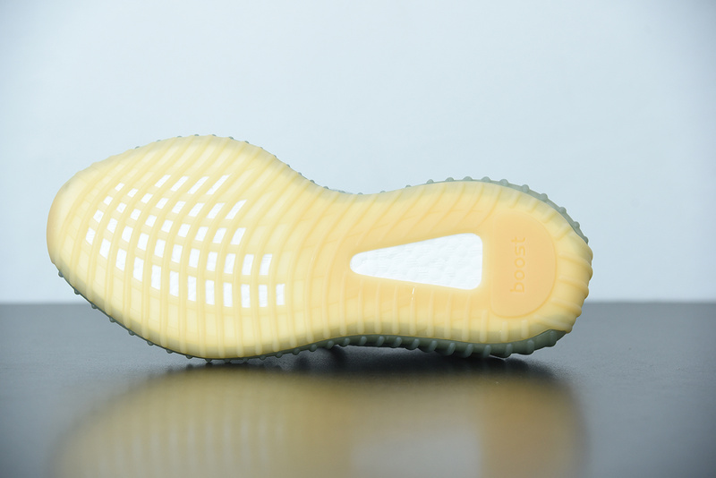 ad*s Y**zy boost 350 v2 desert sage fx9035