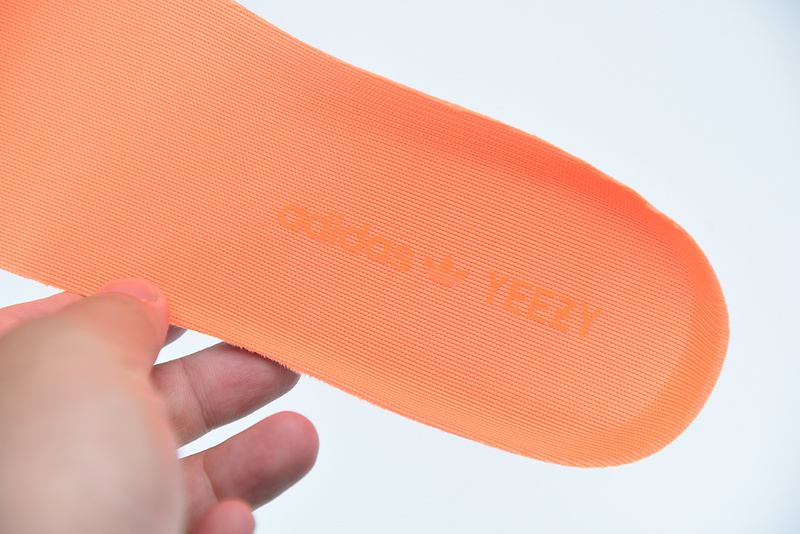 ad*s Y**zy boost 350 v2 desert sage fx9035