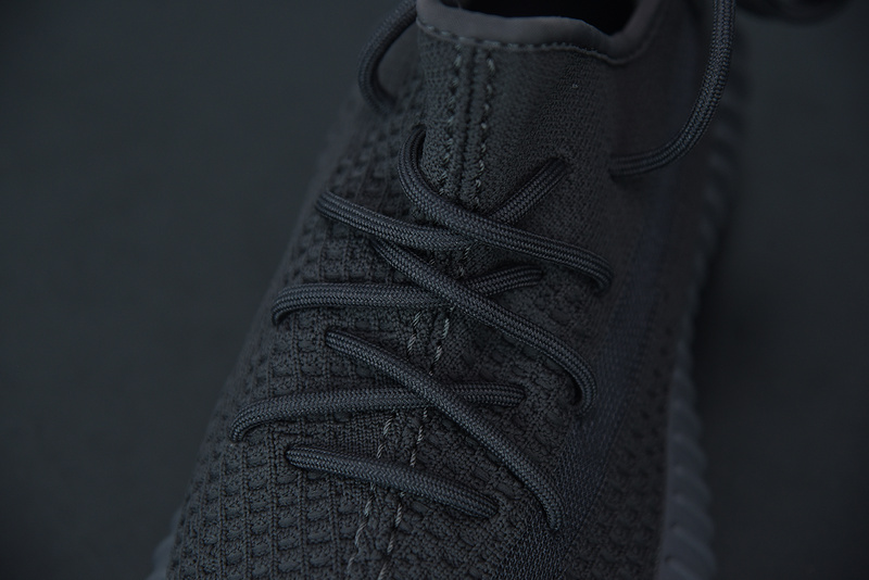 ad*s Y**zy boost 350 v2 cinder non-reflective fy2903
