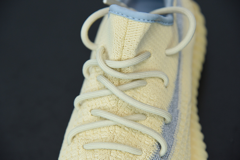 ad*s Y**zy boost 350 v2 “linen” fy5158