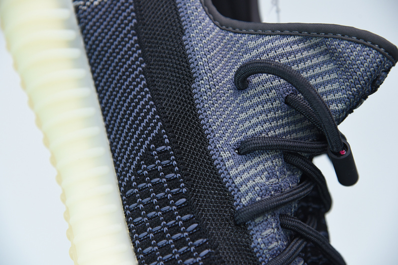 ad*s Y**zy boost 350 v2 “carbon” fz5000