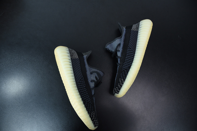 ad*s Y**zy boost 350 v2 “carbon” fz5000