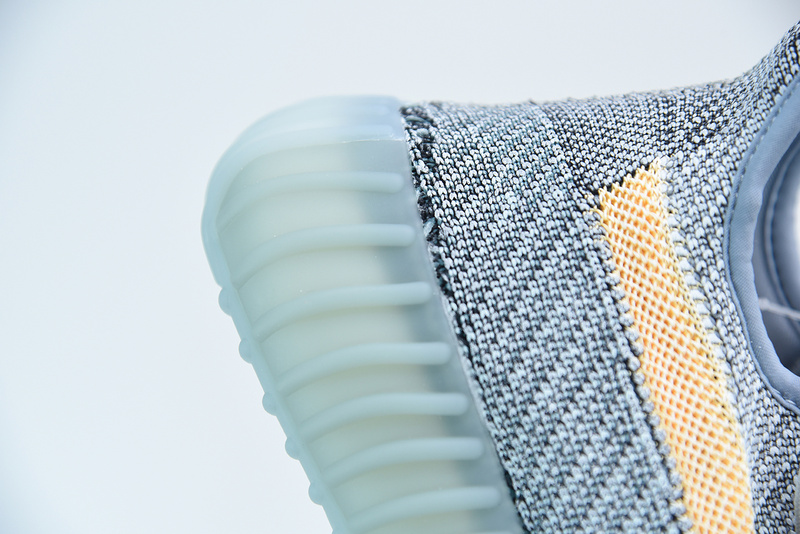 ad*s Y**zy boost 350 v2 ash blue gy7657