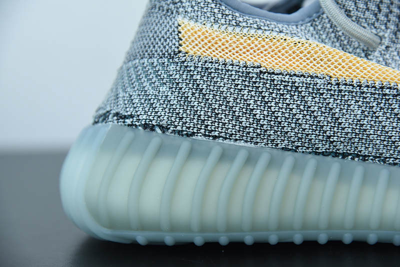 ad*s Y**zy boost 350 v2 ash blue gy7657
