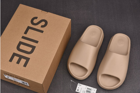 ad*s Y**zy slide pure - gz5554