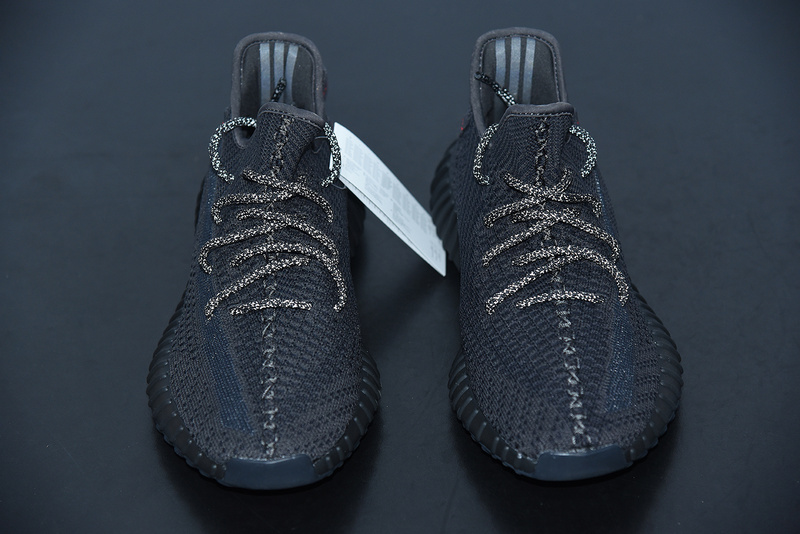 ad*s Y**zy boost 350 v2 non-reflective fu9006
