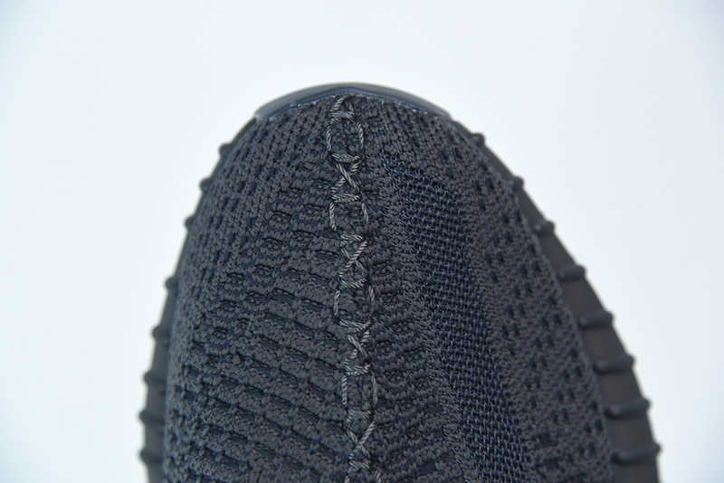ad*s Y**zy boost 350 v2 non-reflective fu9006