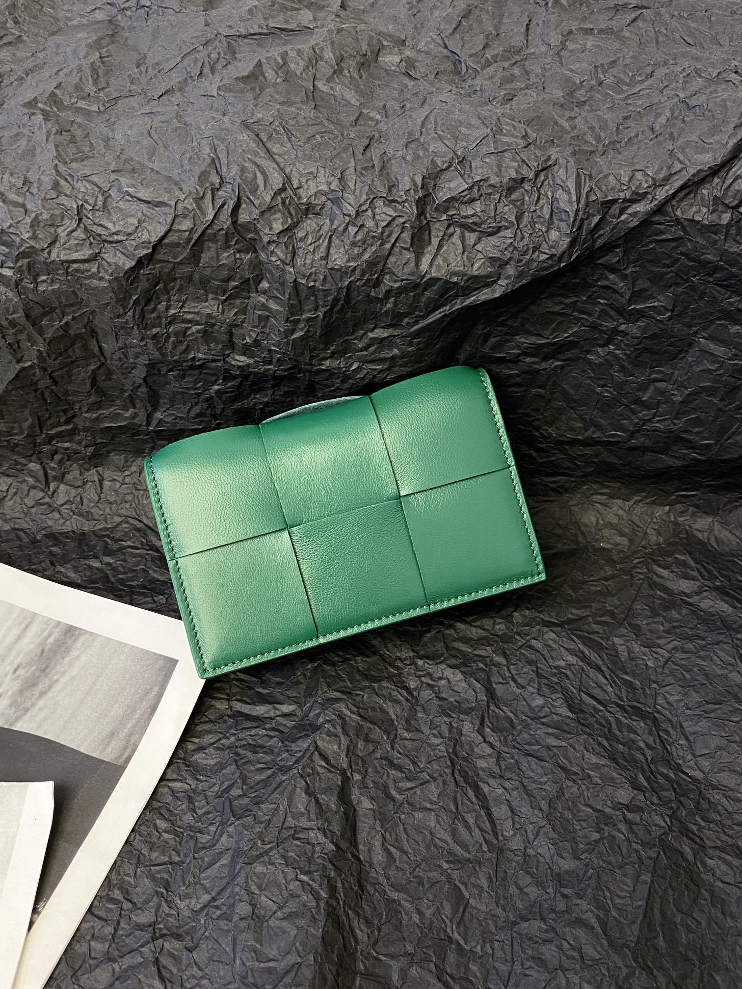 bo*te*ga Ve*ne*ta wallet-12cm