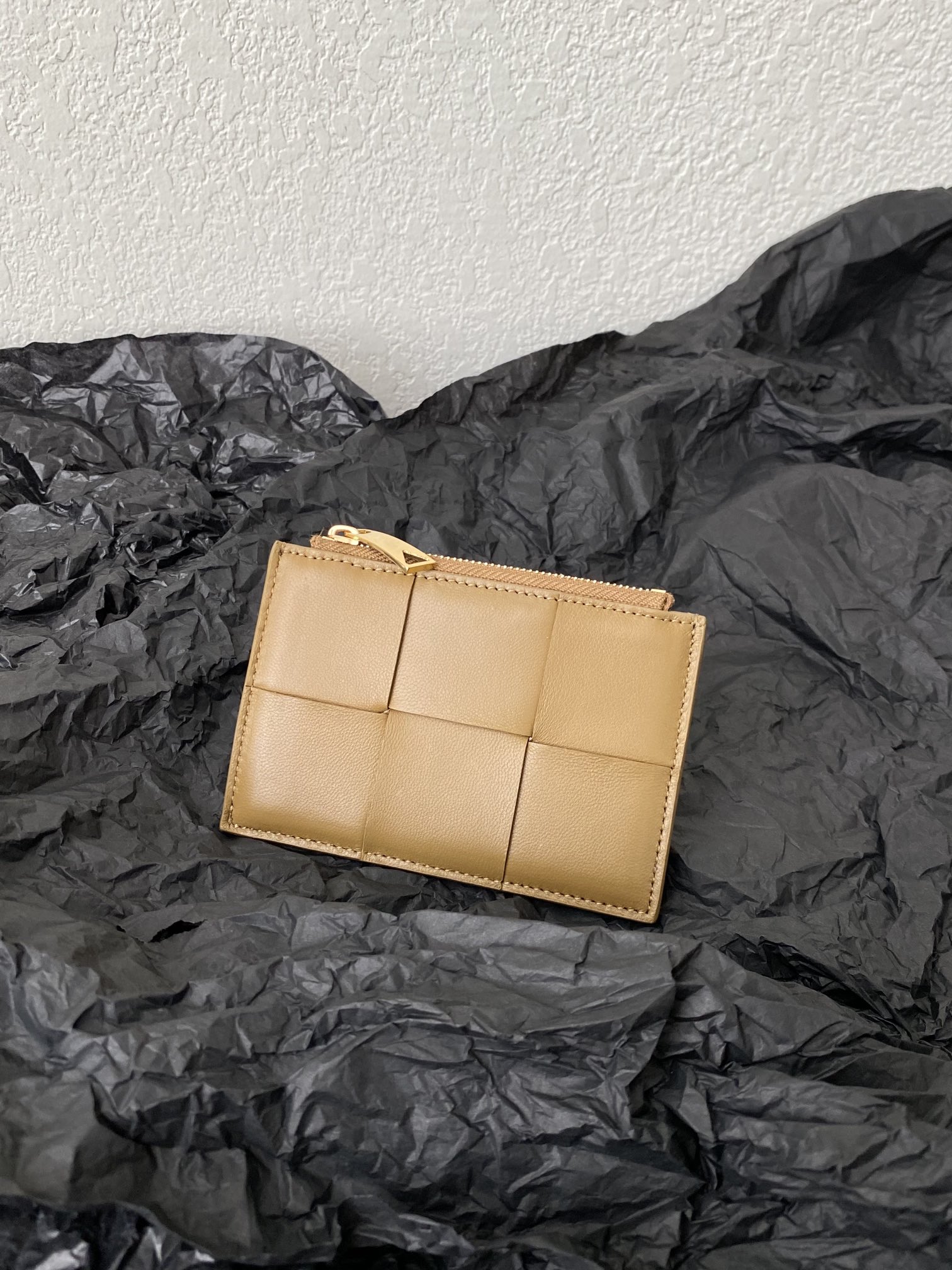 bo*te*ga Ve*ne*ta wallet-12cm